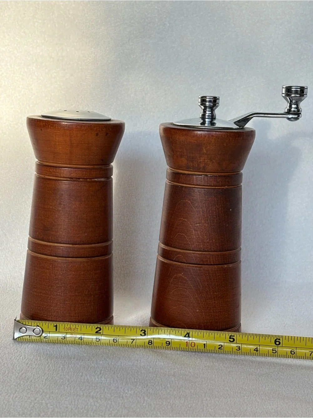 Vintage Olde Thompson Wood Salt & Pepper Grinder Set Hand Crank MCM